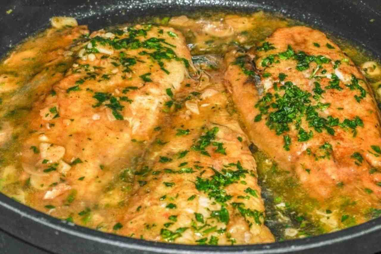 Filé de tilápia cremoso ao forno