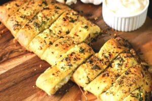 Pão de Alho com Maionese