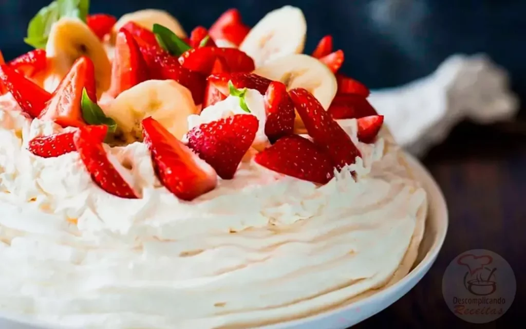 Pavlova de morango