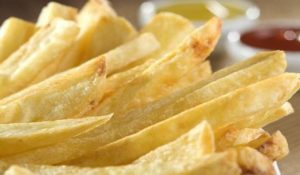 Batata frita na panela de pressão