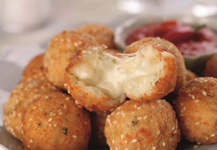Bolinho de Peixe
