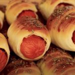 Receita de Enroladinho de Salsicha Assado