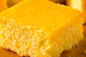 Bolo cremoso de milho