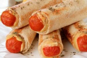 Enroladinho de Salsicha com Pão de Forma