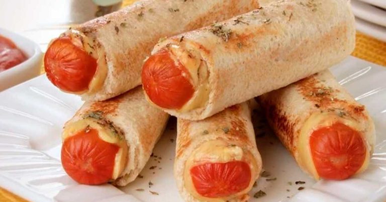 Enroladinho de Salsicha com Pão de Forma