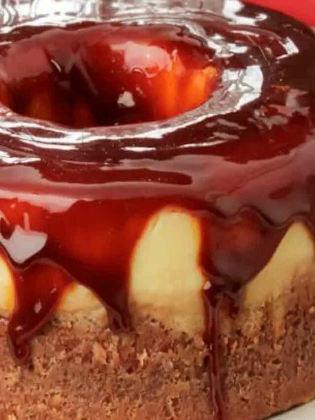 Bolo-pudim de chocolate com leite em pó