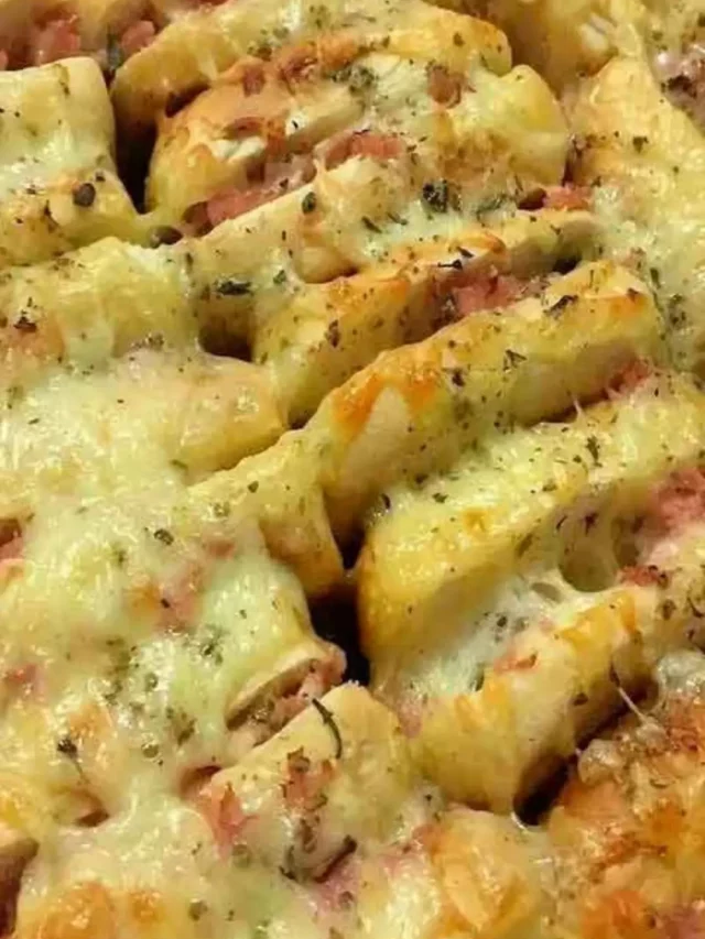 Lanche da noite com bisnaguinha