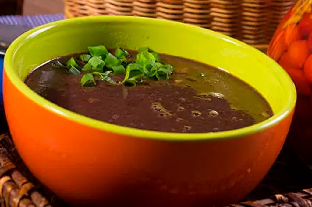 Receita de Caldo de Feijão 1 Receita de Caldo de Feijão