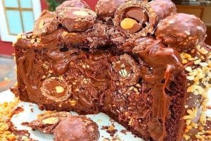 Como Fazer Bolo de Ferrero Rocher 5 Como Fazer Bolo de Ferrero Rocher