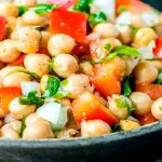 Como Fazer Salada de Grão de Bico
