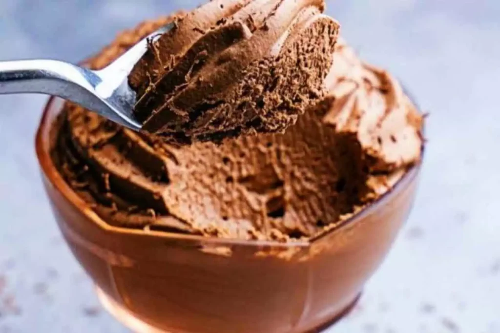 Mousse de Chocolate Fácil