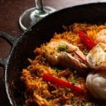 Paella de frutos do mar