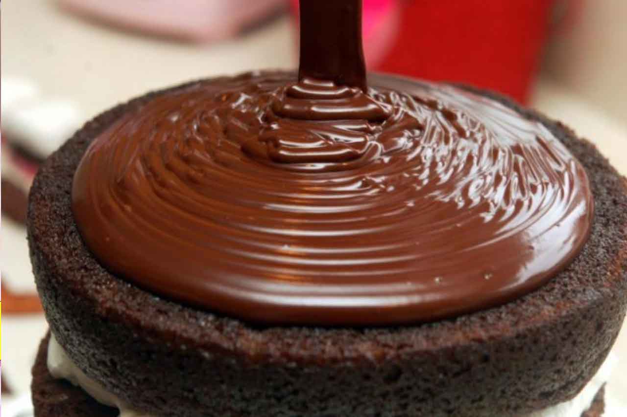Ganache para cobertura de bolo