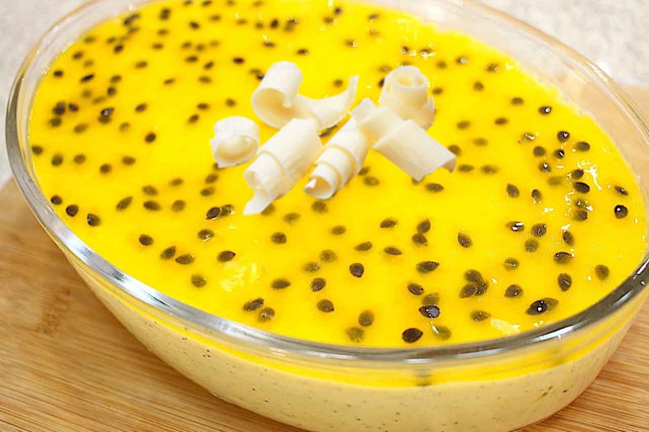Mousse de Maracujá com Laka