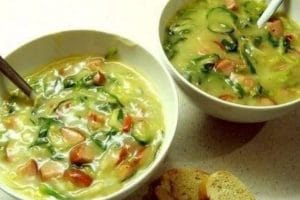 Caldo Cremoso de Legumes com Frango e Bacon