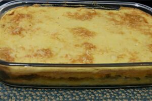 Torta de Mandioca com Carne Moída