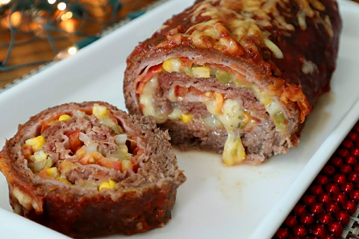 Receita de Bolo de Carne Recheado e Suculento
