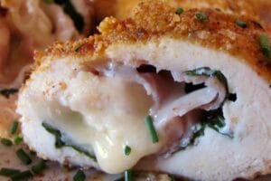 Filé de Peito de Frango Assado Recheado