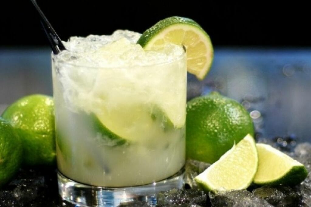 Caipirinha de Saquê 1 Caipirinha de Saquê