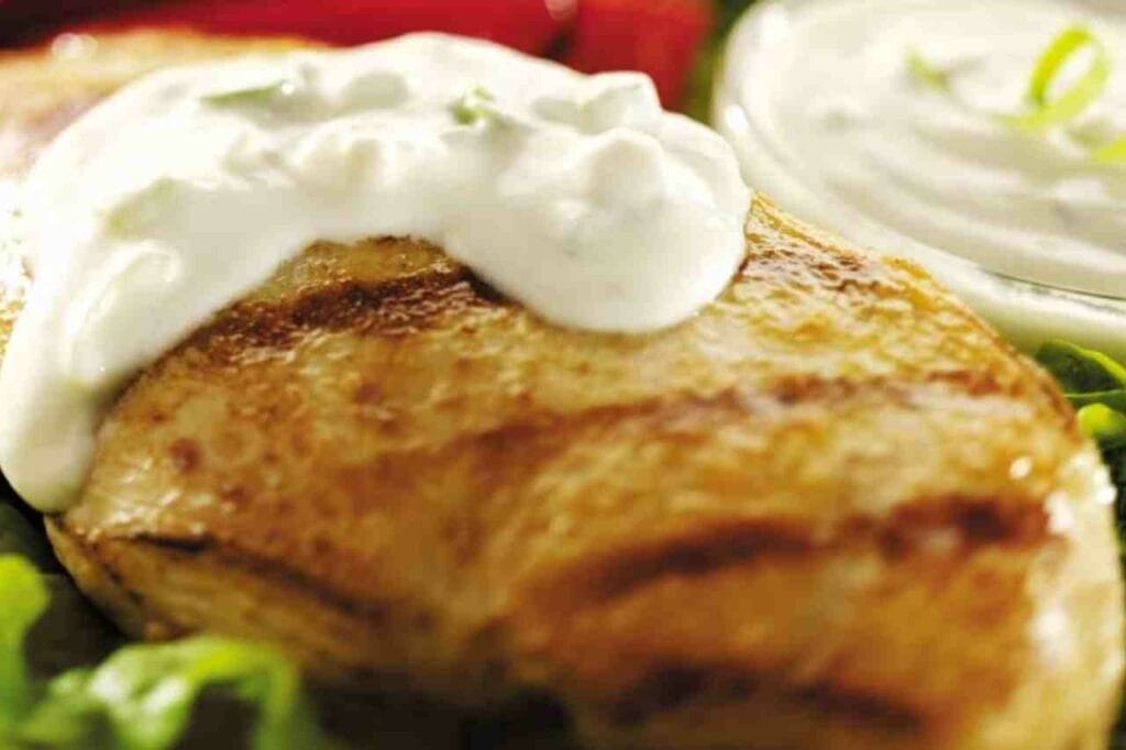 Frango Grelhado com Molho de Gorgonzola