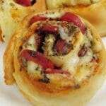 Receita de rolinho de pizza recheado