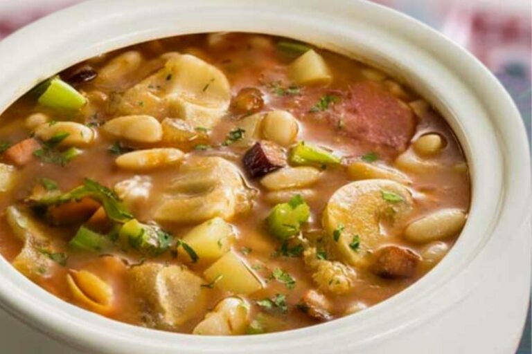 Caldo de Mocotó com Feijão