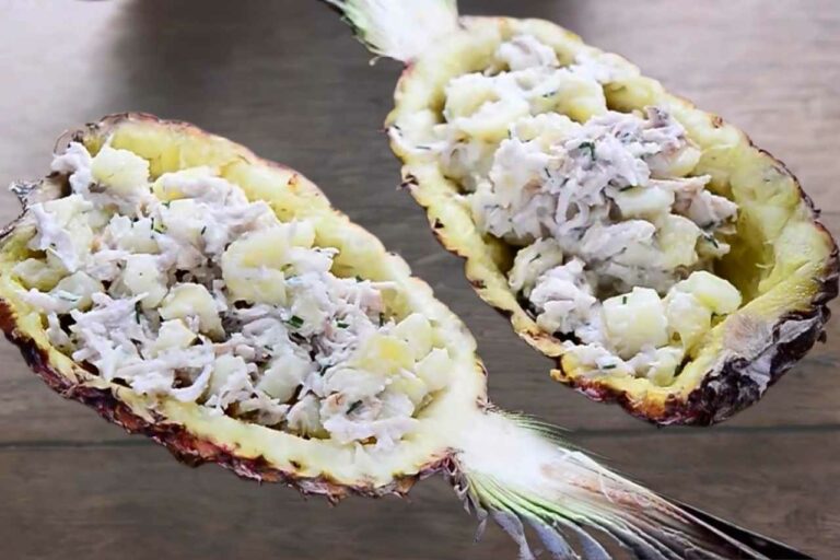 Salada de Frango com Abacaxi