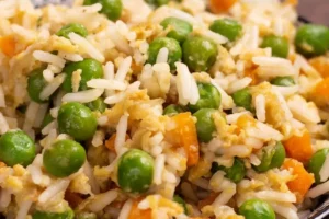 Aprenda a Fazer Arroz Cantonês Perfeito