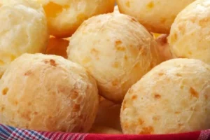 Como Fazer Pão de Queijo Caseiro