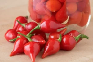 Como Fazer Conserva de Pimenta Biquinho