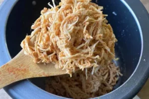 Frango Desfiado na Panela de Pressão