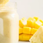 Como Fazer o Smoothie de Abacaxi com Manga