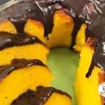 Como Fazer Bolo de Cenoura com Cobertura de Chocolate