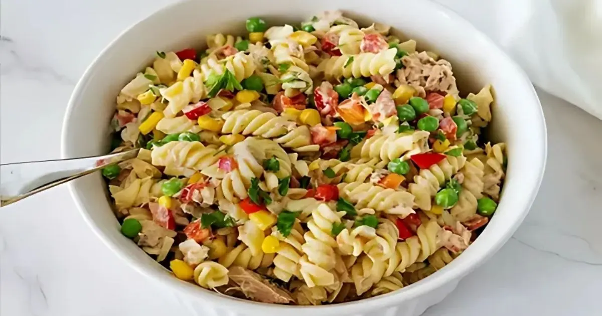 Salada de Macarrão com Atum 