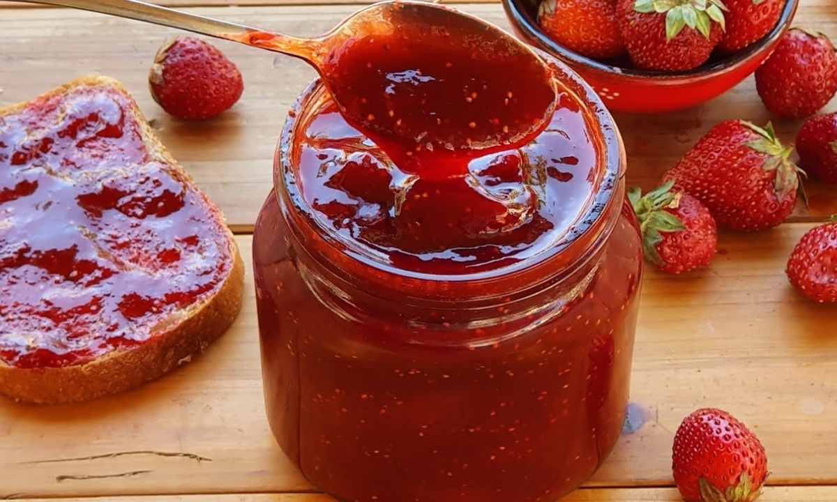 Como Fazer Geleia de Morango
