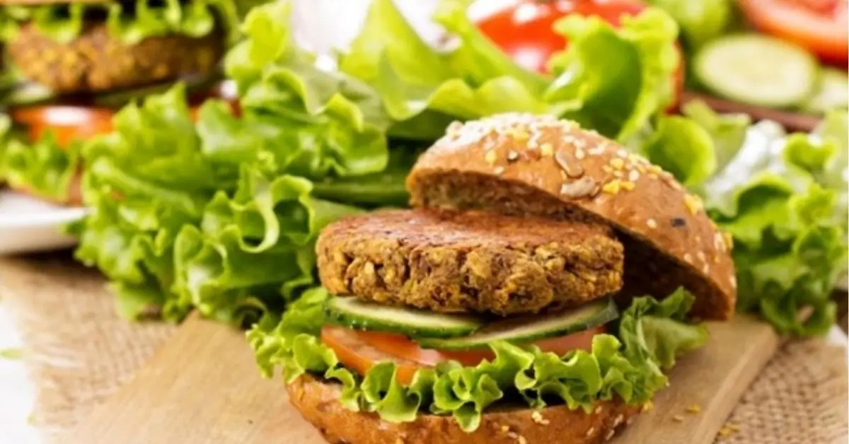 Como Fazer Hambúrguer Vegetariano que até Carnívoros Vão Amar 1 Como Fazer Hambúrguer Vegetariano que até Carnívoros Vão Amar