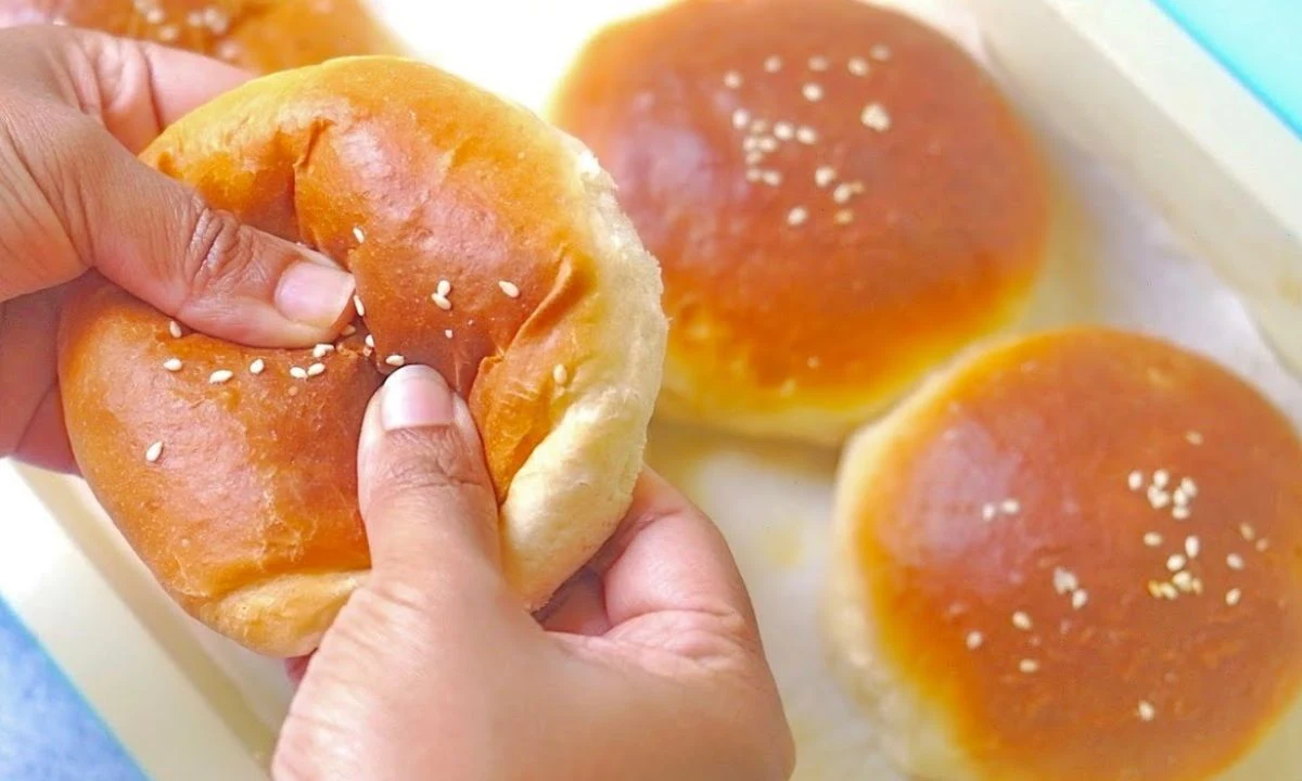 Como Fazer Pão de Hambúrguer Caseiro Macio e com Sabor de Padaria