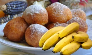 Bolinho de Chuva com Recheio de Doce de Banana