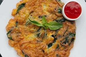 Omelete Tailandesa de Manjericão Doce