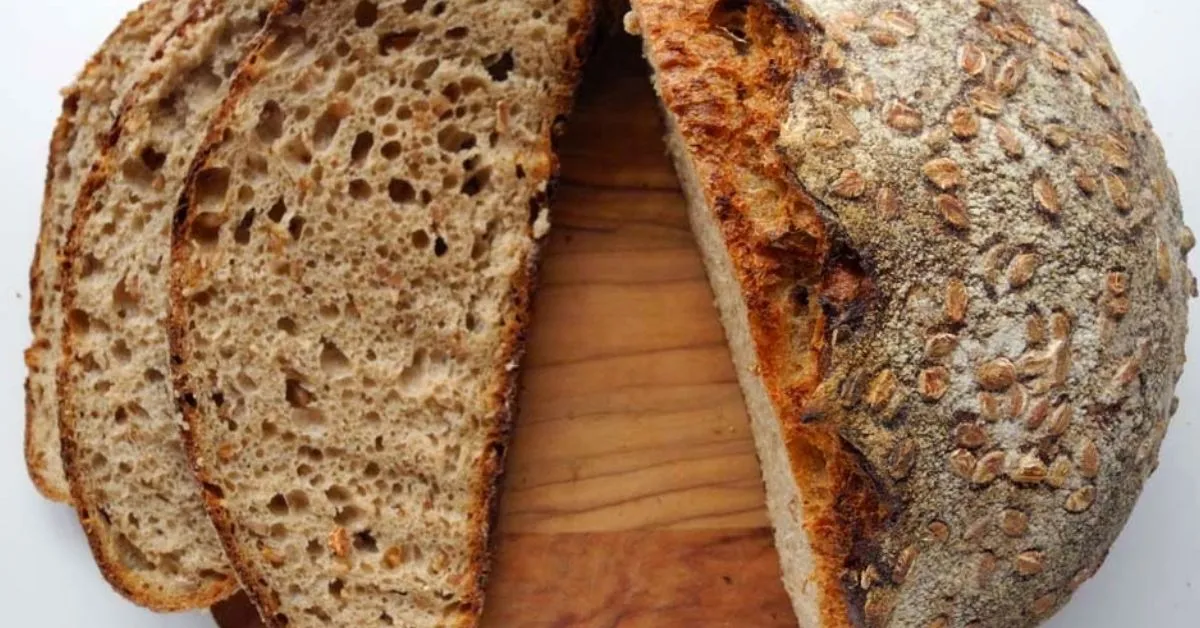 Pão Artesanal de Fermentação Natural com Sementes e Grãos Integrais