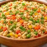 Arroz Primavera Colorido e Leve: Sabor, Frescor e Alegria no Prato